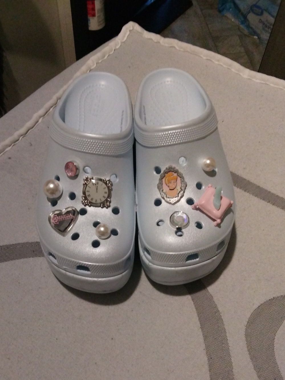 CROCS Siren Cinderella 75th Anniversary Heels Size M4/W6